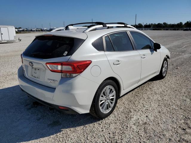 Photo 2 VIN: 4S3GTAB6XH3715004 - SUBARU IMPREZA PR 