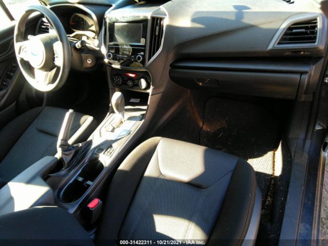 Photo 4 VIN: 4S3GTAB6XH3724981 - SUBARU IMPREZA 