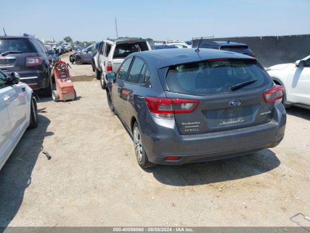 Photo 2 VIN: 4S3GTAB6XN3710445 - SUBARU IMPREZA 