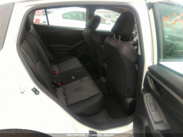 Photo 7 VIN: 4S3GTAB6XP3703207 - SUBARU IMPREZA 