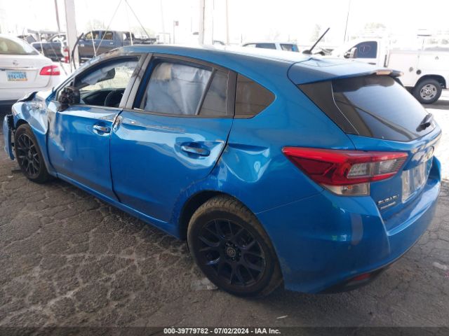 Photo 2 VIN: 4S3GTAB6XP3707063 - SUBARU IMPREZA 