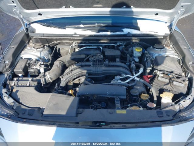 Photo 9 VIN: 4S3GTAC6XK3761129 - SUBARU IMPREZA 