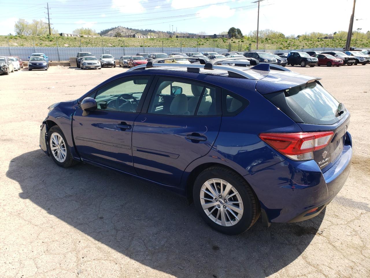 Photo 1 VIN: 4S3GTAD60J3739704 - SUBARU IMPREZA 