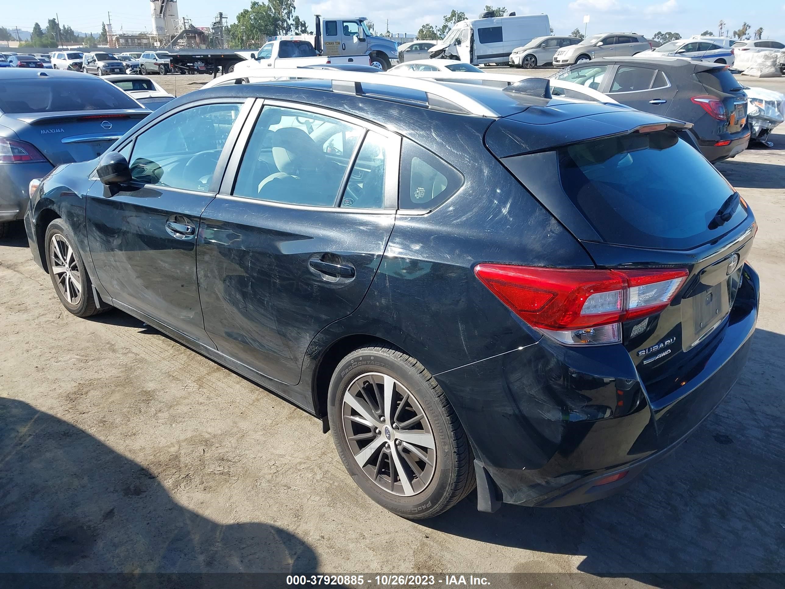 Photo 2 VIN: 4S3GTAD61K3700489 - SUBARU IMPREZA 