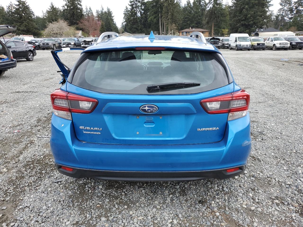 Photo 5 VIN: 4S3GTAD62L3721708 - SUBARU IMPREZA 