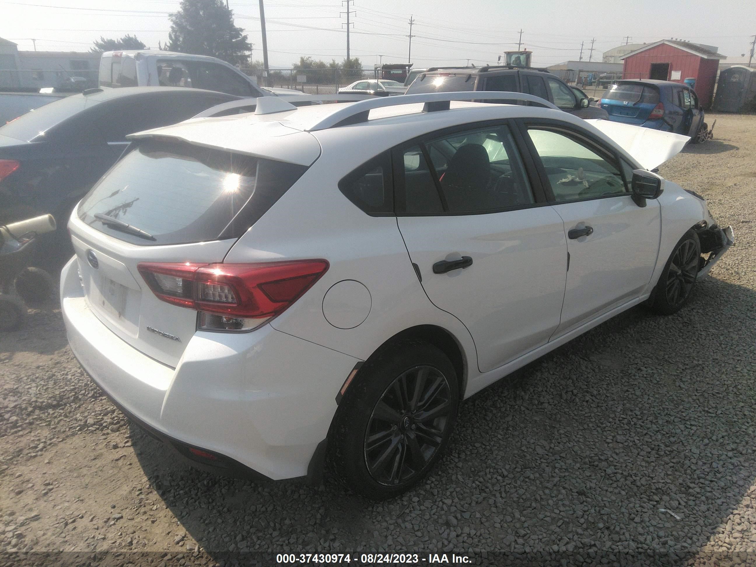 Photo 3 VIN: 4S3GTAD62M3710340 - SUBARU IMPREZA 