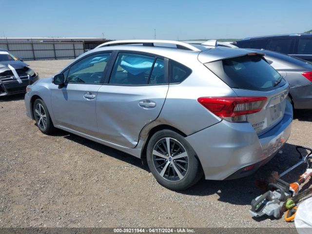 Photo 2 VIN: 4S3GTAD62N3710226 - SUBARU IMPREZA 