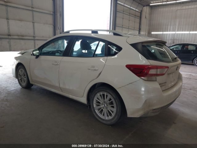 Photo 2 VIN: 4S3GTAD63J3724159 - SUBARU IMPREZA 