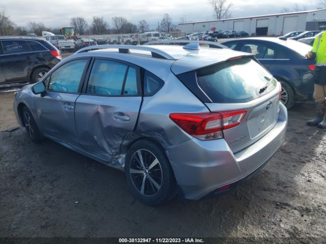 Photo 2 VIN: 4S3GTAD63K3730075 - SUBARU IMPREZA 