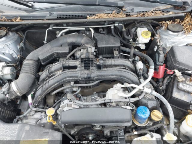 Photo 9 VIN: 4S3GTAD63K3730075 - SUBARU IMPREZA 