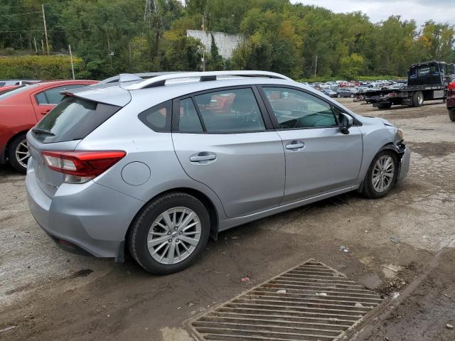 Photo 2 VIN: 4S3GTAD64J3710805 - SUBARU IMPREZA 