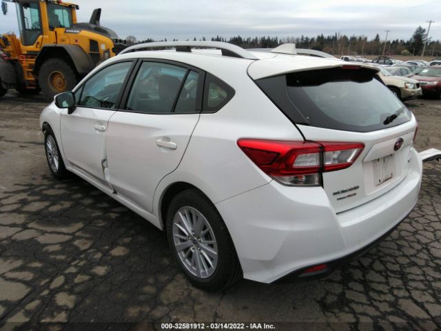 Photo 2 VIN: 4S3GTAD66J3739531 - SUBARU IMPREZA 