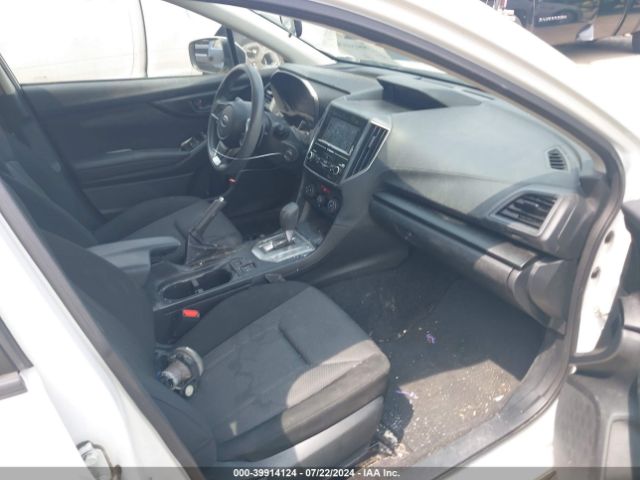 Photo 4 VIN: 4S3GTAD67J3751719 - SUBARU IMPREZA 