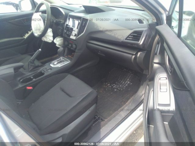 Photo 4 VIN: 4S3GTAD67K3708788 - SUBARU IMPREZA 