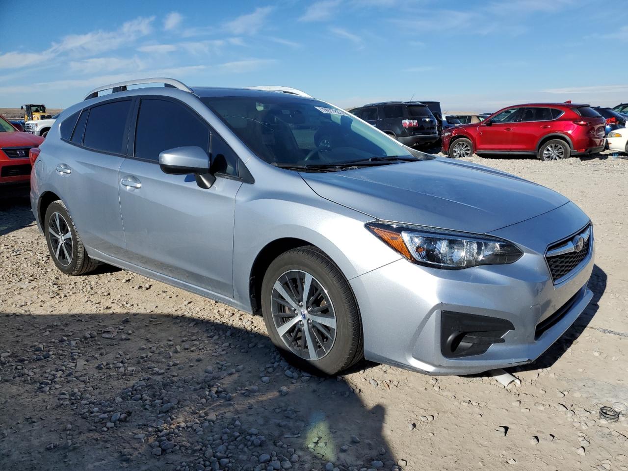 Photo 3 VIN: 4S3GTAD69K3716780 - SUBARU IMPREZA 