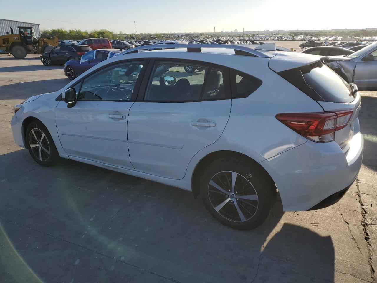 Photo 1 VIN: 4S3GTAD69K3732610 - SUBARU IMPREZA 