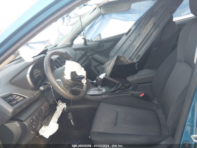 Photo 4 VIN: 4S3GTAD69K3737791 - SUBARU IMPREZA 