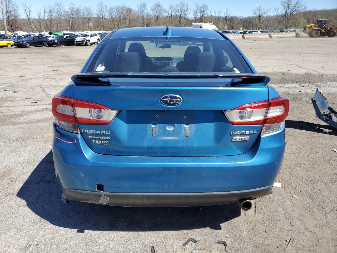 Photo 5 VIN: 4S3GTAD69K3744000 - SUBARU IMPREZA 