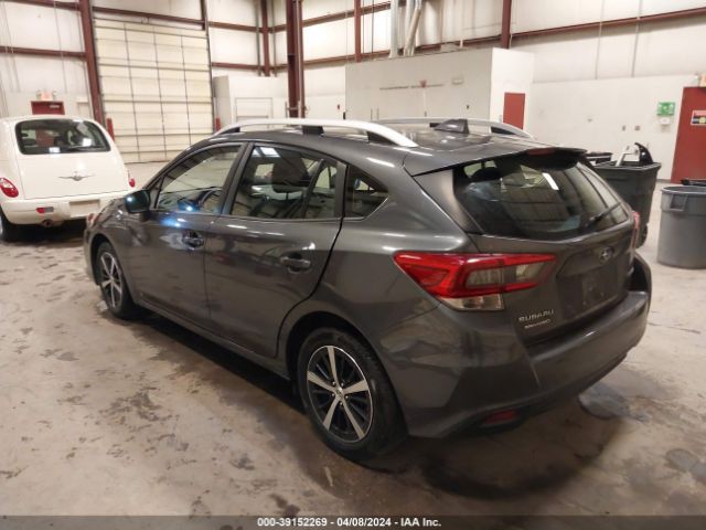 Photo 2 VIN: 4S3GTAD6XM3703426 - SUBARU IMPREZA 