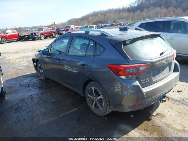 Photo 2 VIN: 4S3GTAD6XM3705032 - SUBARU IMPREZA 