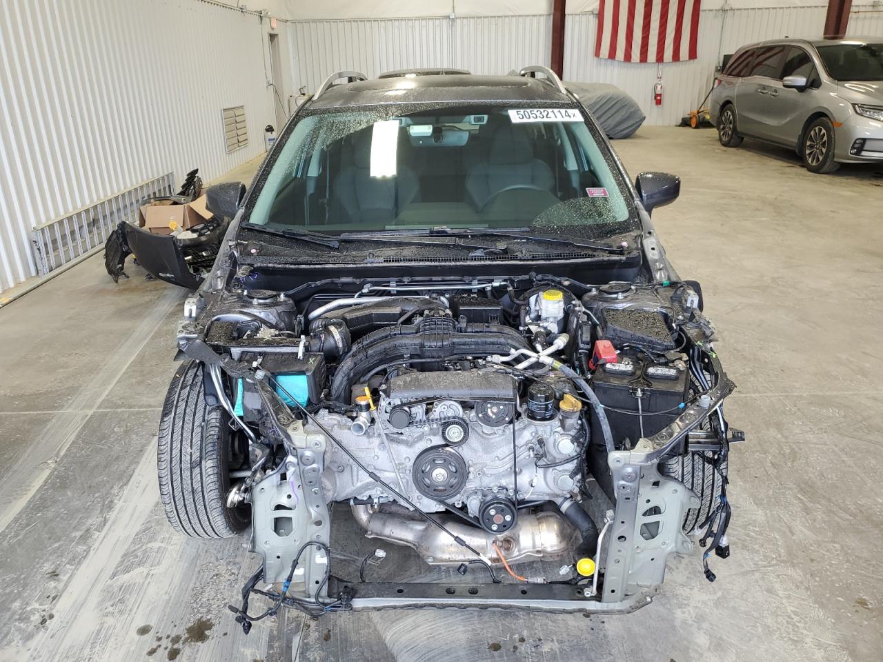 Photo 4 VIN: 4S3GTAD6XN3709051 - SUBARU IMPREZA 