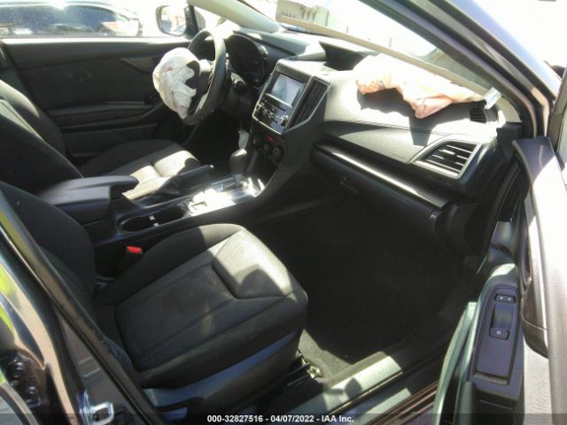 Photo 4 VIN: 4S3GTAD6XN3716095 - SUBARU IMPREZA 