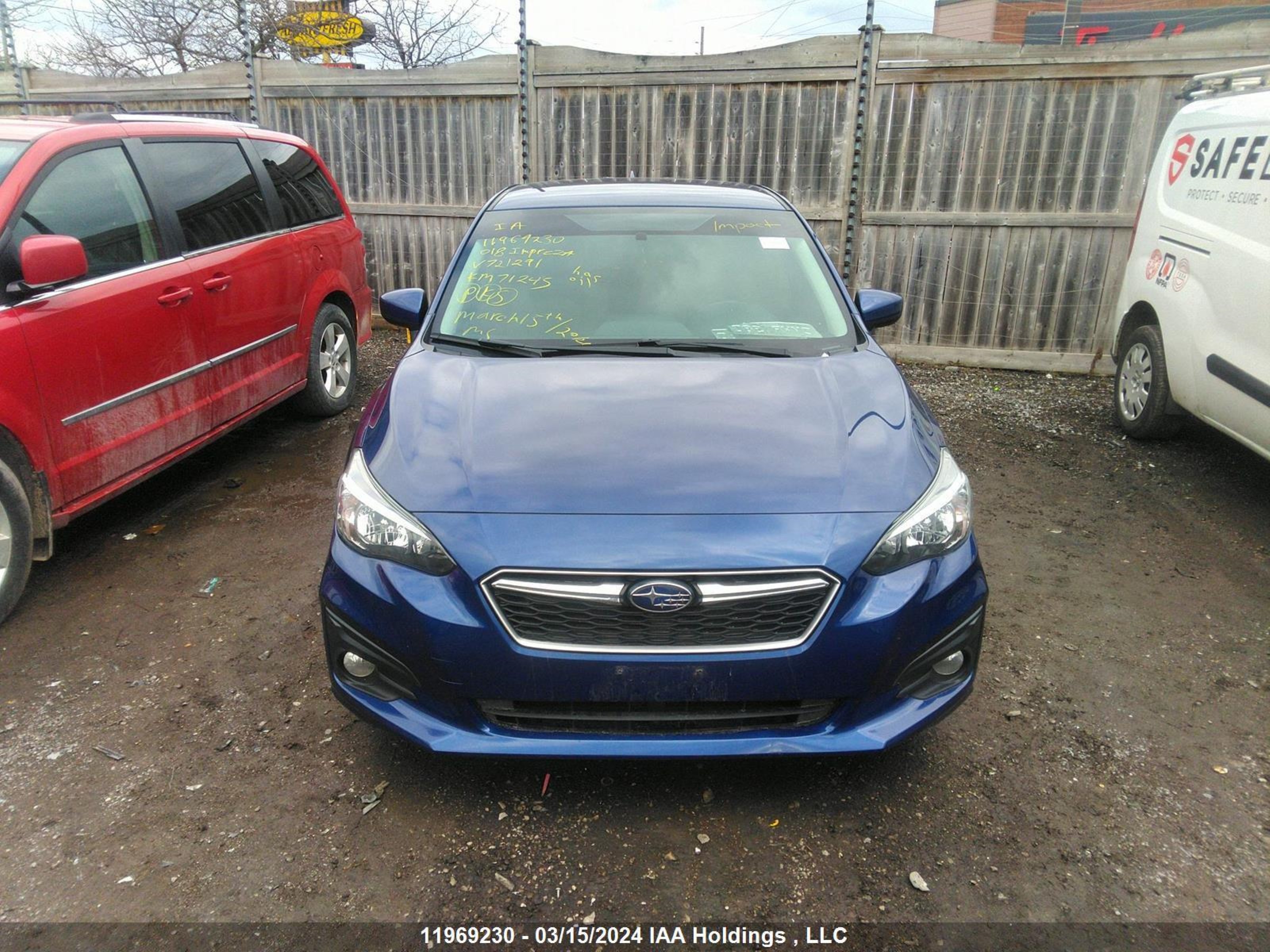 Photo 11 VIN: 4S3GTAE61J3721291 - SUBARU IMPREZA 