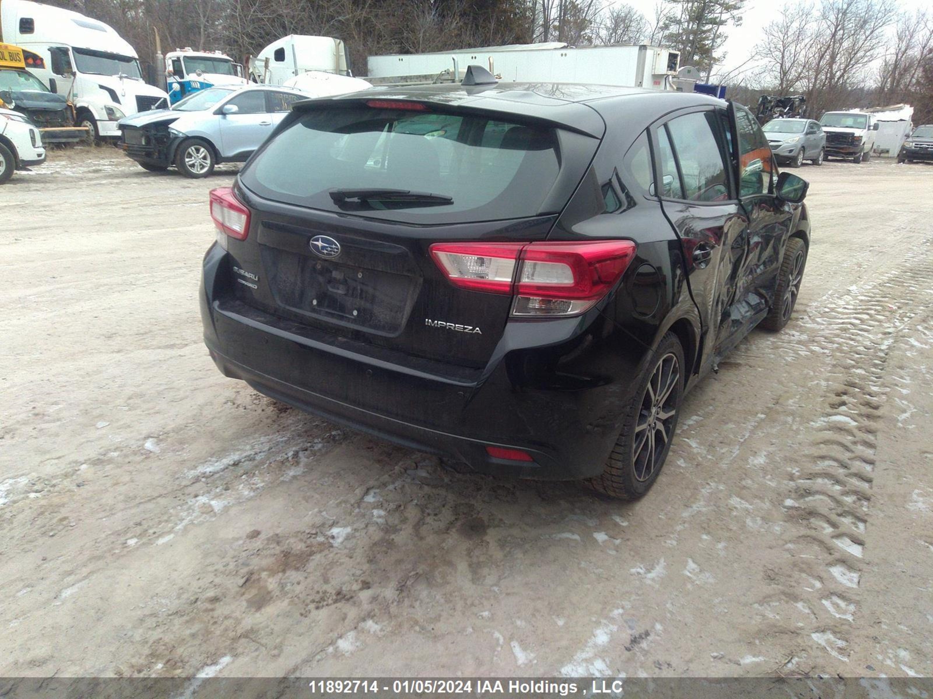 Photo 3 VIN: 4S3GTAG61K3758646 - SUBARU IMPREZA 