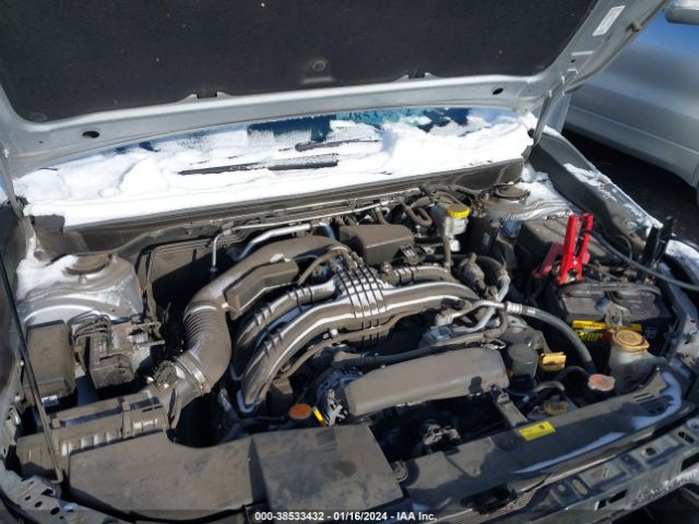 Photo 9 VIN: 4S3GTAK60J3714742 - SUBARU IMPREZA 