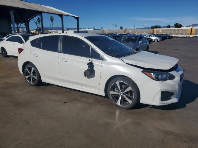 Photo 3 VIN: 4S3GTAK60J3745537 - SUBARU IMPREZA 