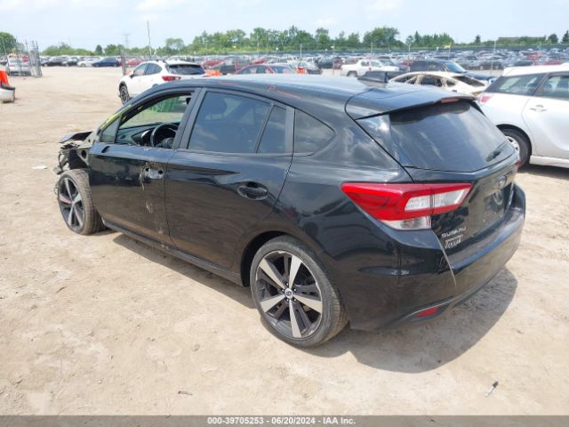 Photo 2 VIN: 4S3GTAK67J3746023 - SUBARU IMPREZA 