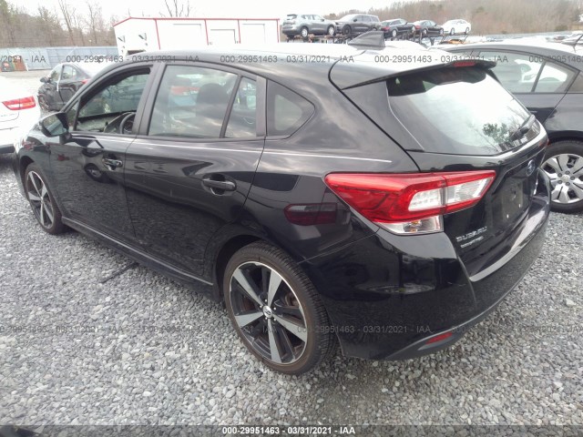 Photo 2 VIN: 4S3GTAK6XH3737083 - SUBARU IMPREZA 