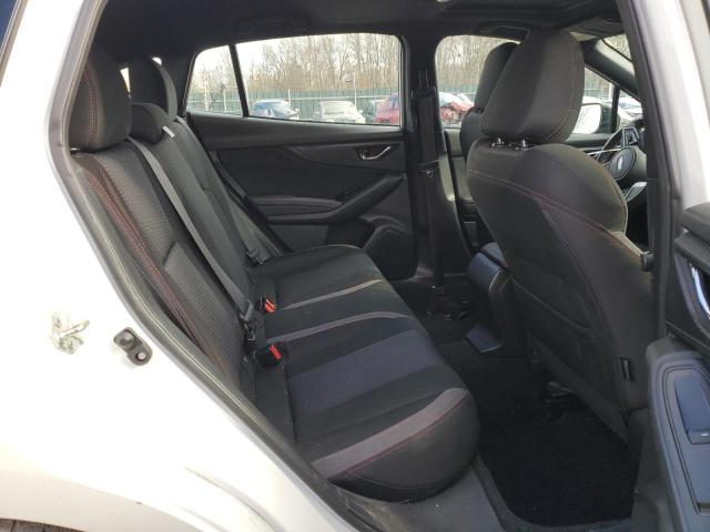 Photo 9 VIN: 4S3GTAL68J3700036 - SUBARU IMPREZA 