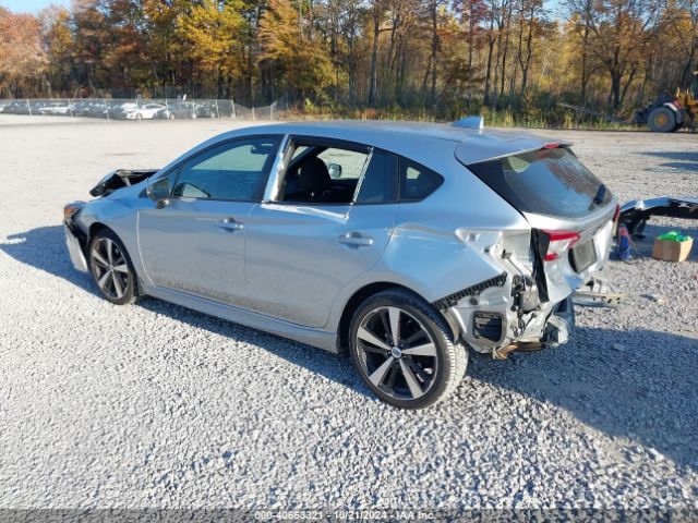 Photo 2 VIN: 4S3GTAL6XJ1726262 - SUBARU IMPREZA 