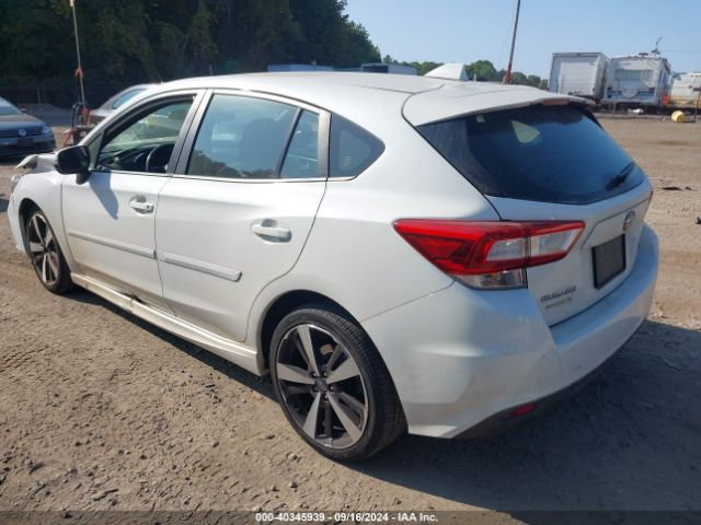 Photo 2 VIN: 4S3GTAM61K3751443 - SUBARU IMPREZA 