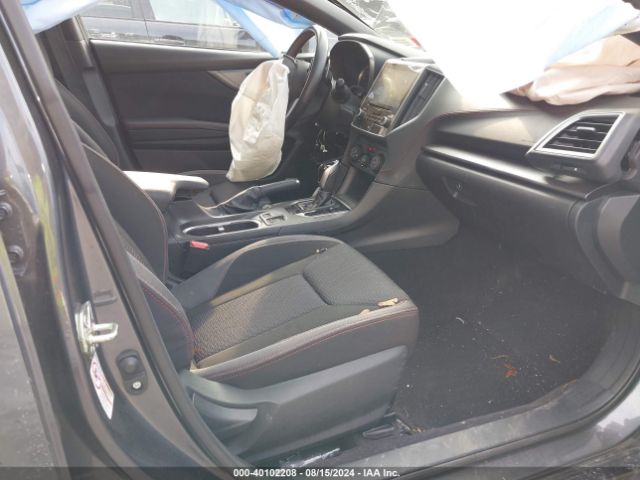 Photo 4 VIN: 4S3GTAM68K3720786 - SUBARU IMPREZA 