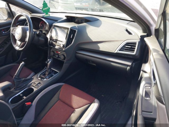 Photo 4 VIN: 4S3GTAM69L3712326 - SUBARU IMPREZA 