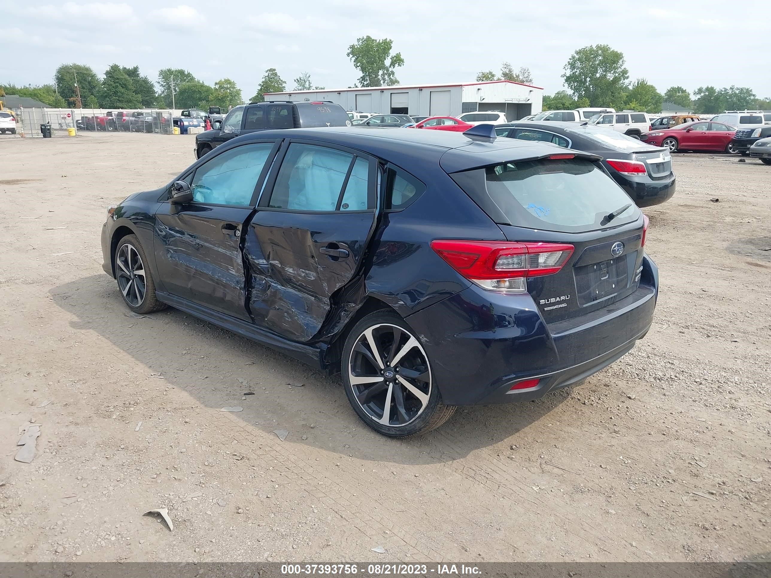 Photo 2 VIN: 4S3GTAM69L3730230 - SUBARU IMPREZA 