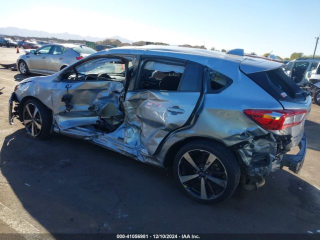 Photo 2 VIN: 4S3GTAM6XK3702273 - SUBARU IMPREZA 