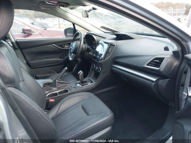 Photo 4 VIN: 4S3GTAT68J3702062 - SUBARU IMPREZA 