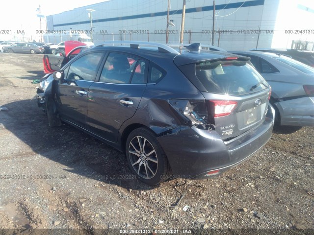 Photo 2 VIN: 4S3GTAT6XH3742119 - SUBARU IMPREZA 