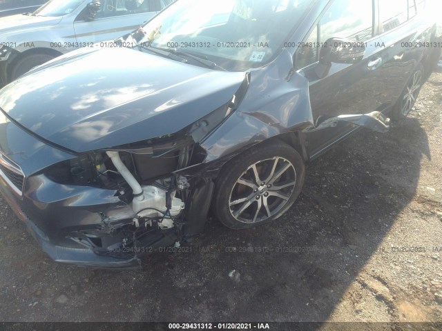 Photo 5 VIN: 4S3GTAT6XH3742119 - SUBARU IMPREZA 