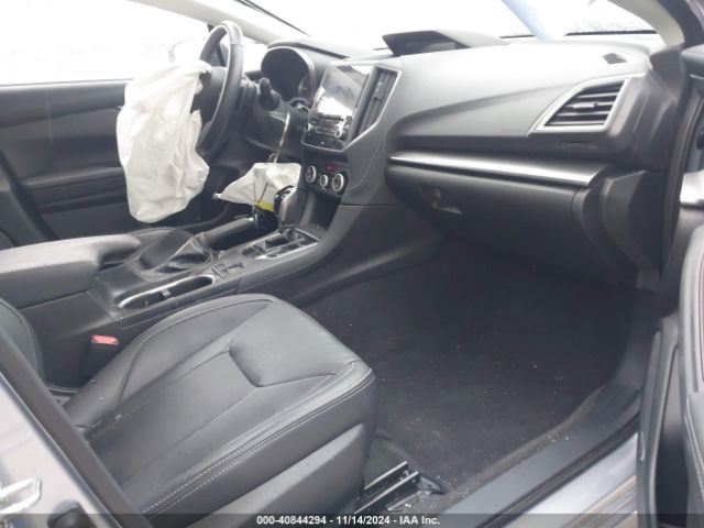 Photo 4 VIN: 4S3GTAU62L3706786 - SUBARU IMPREZA 