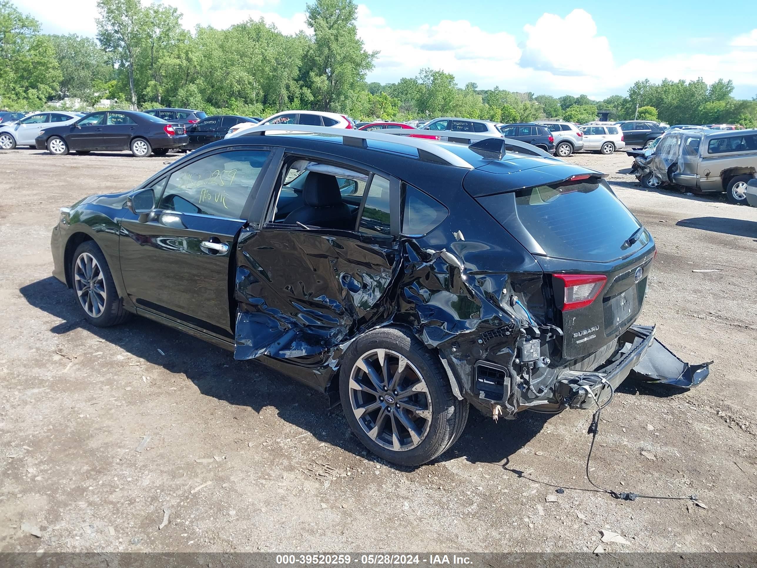 Photo 2 VIN: 4S3GTAU66L3707990 - SUBARU IMPREZA 