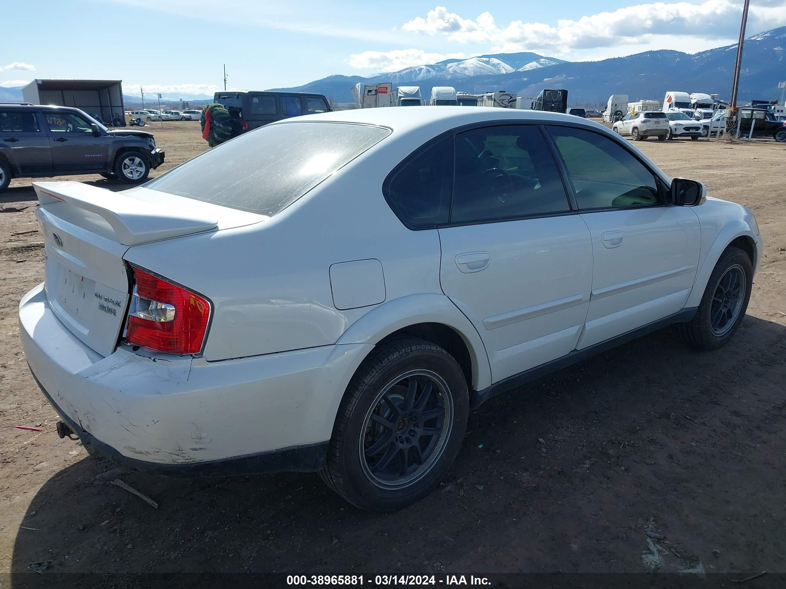 Photo 3 VIN: 4S4BL84C154201565 - SUBARU OUTBACK 