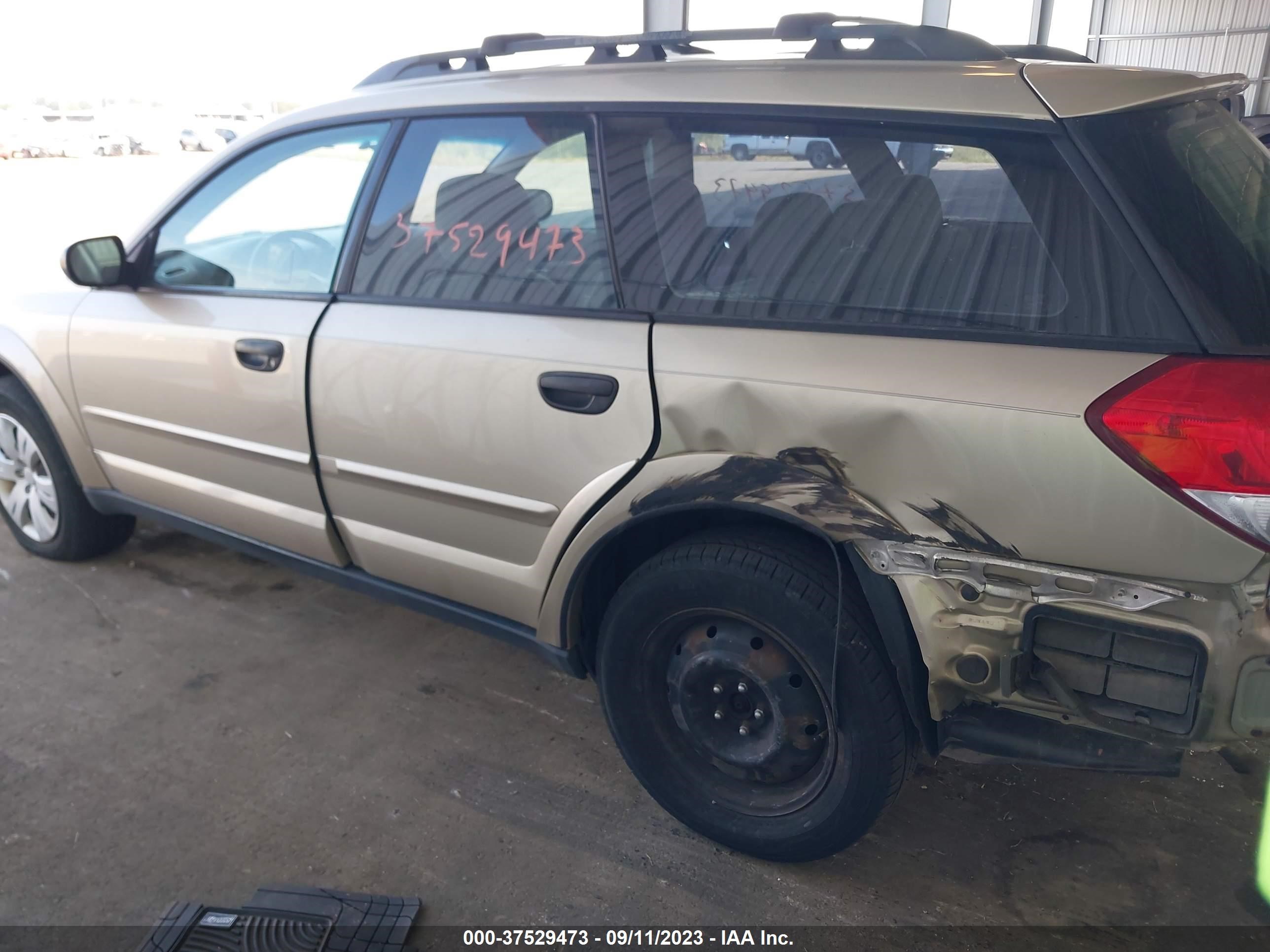 Photo 13 VIN: 4S4BP60C087308463 - SUBARU OUTBACK 