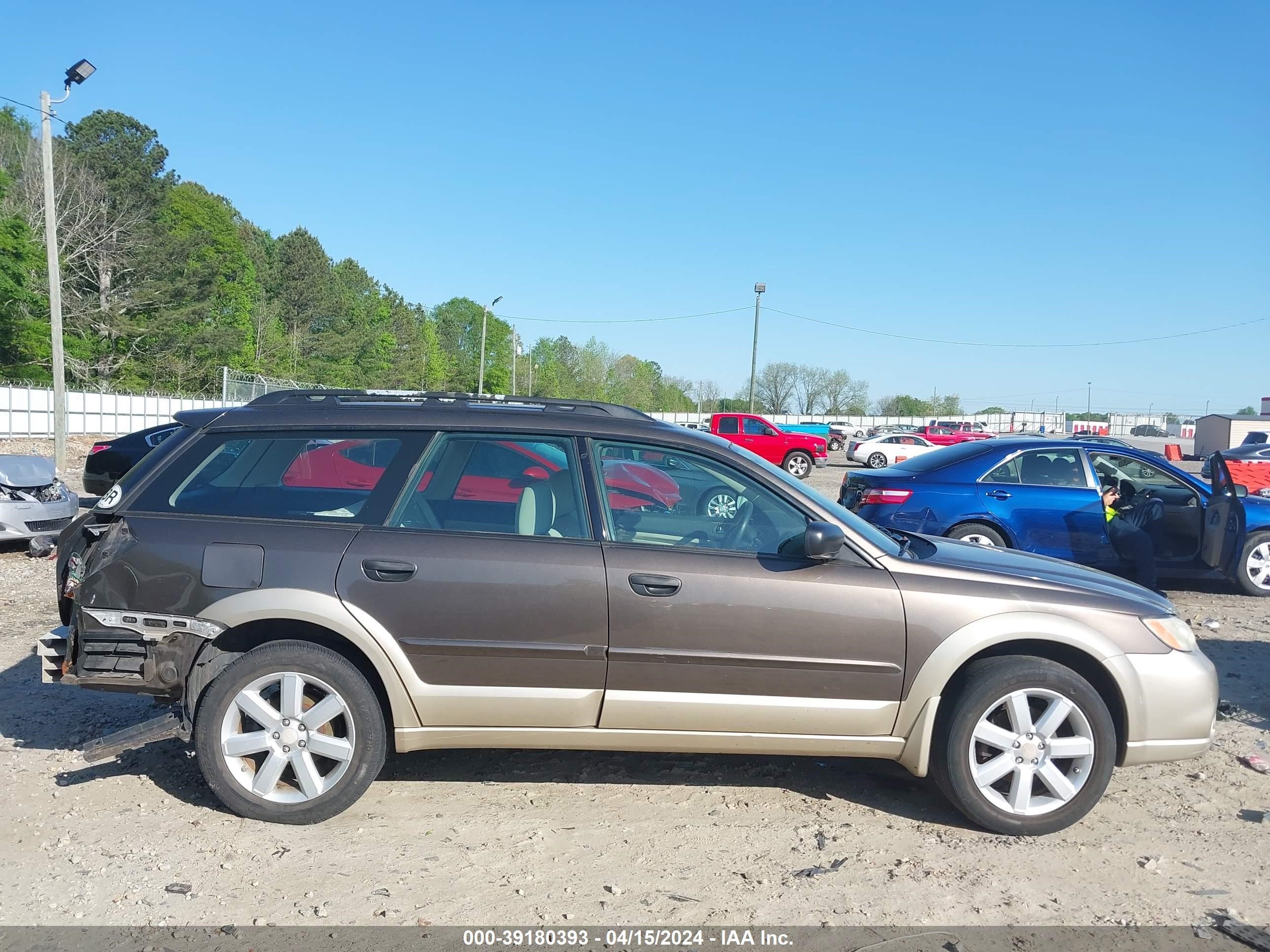 Photo 13 VIN: 4S4BP61C087347696 - SUBARU OUTBACK 