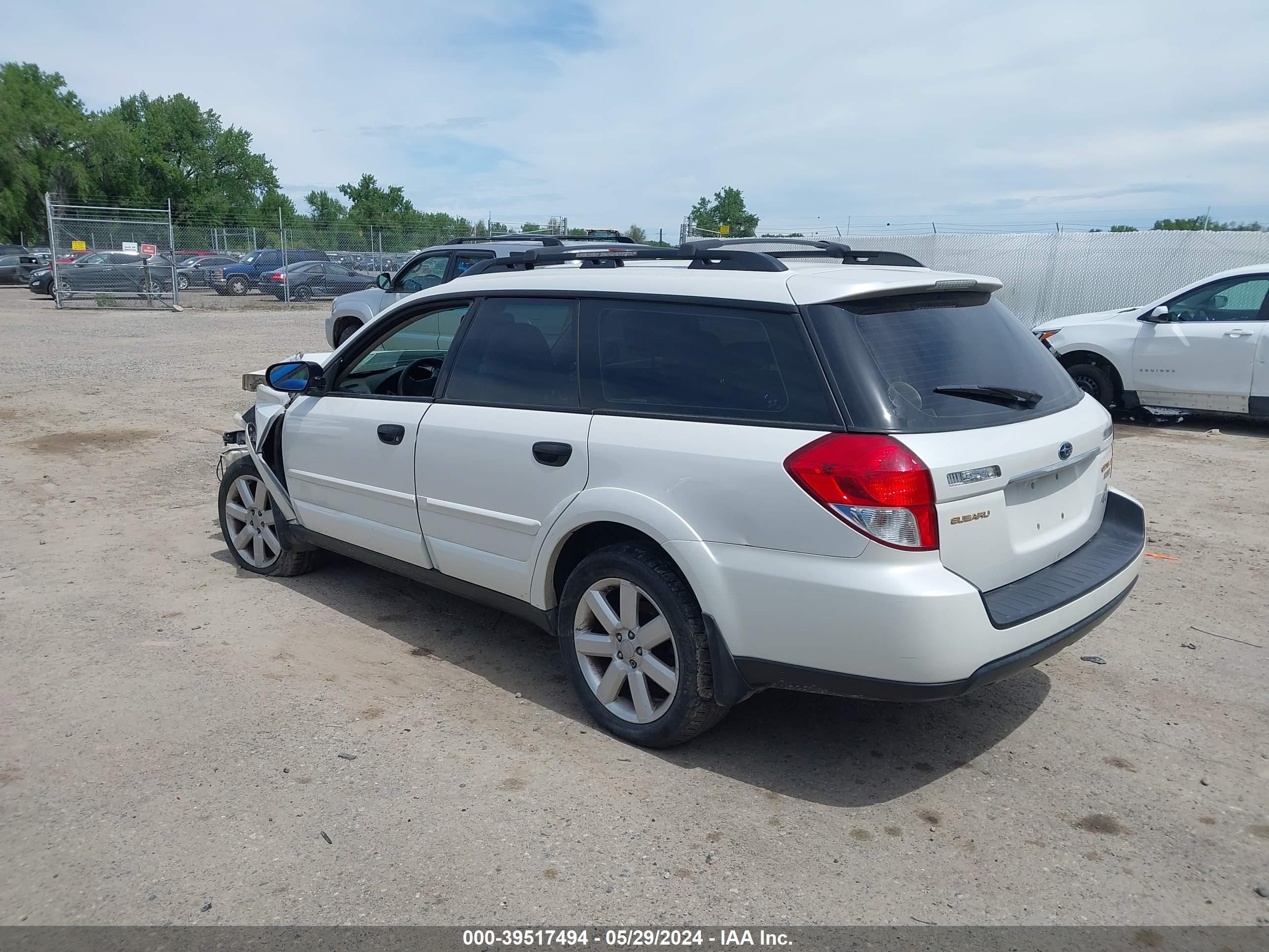 Photo 2 VIN: 4S4BP61C087366264 - SUBARU OUTBACK 