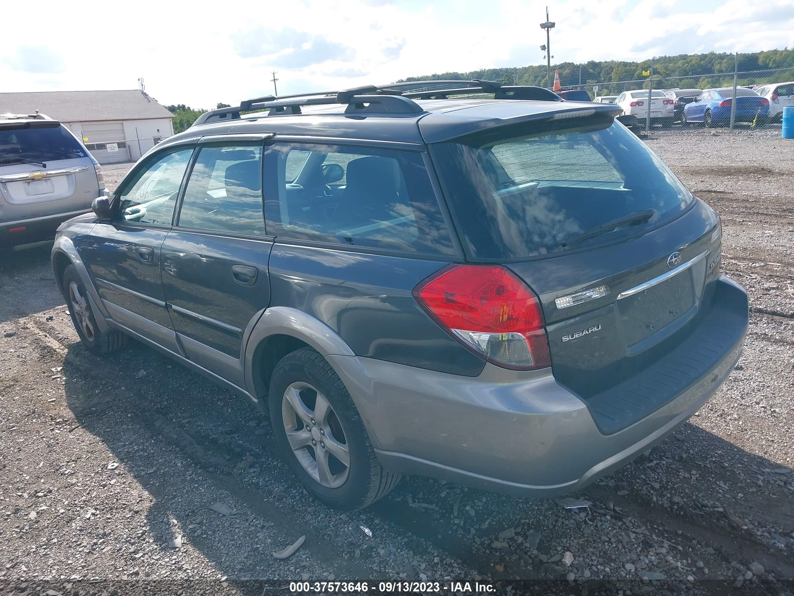 Photo 2 VIN: 4S4BP61C097347540 - SUBARU OUTBACK 