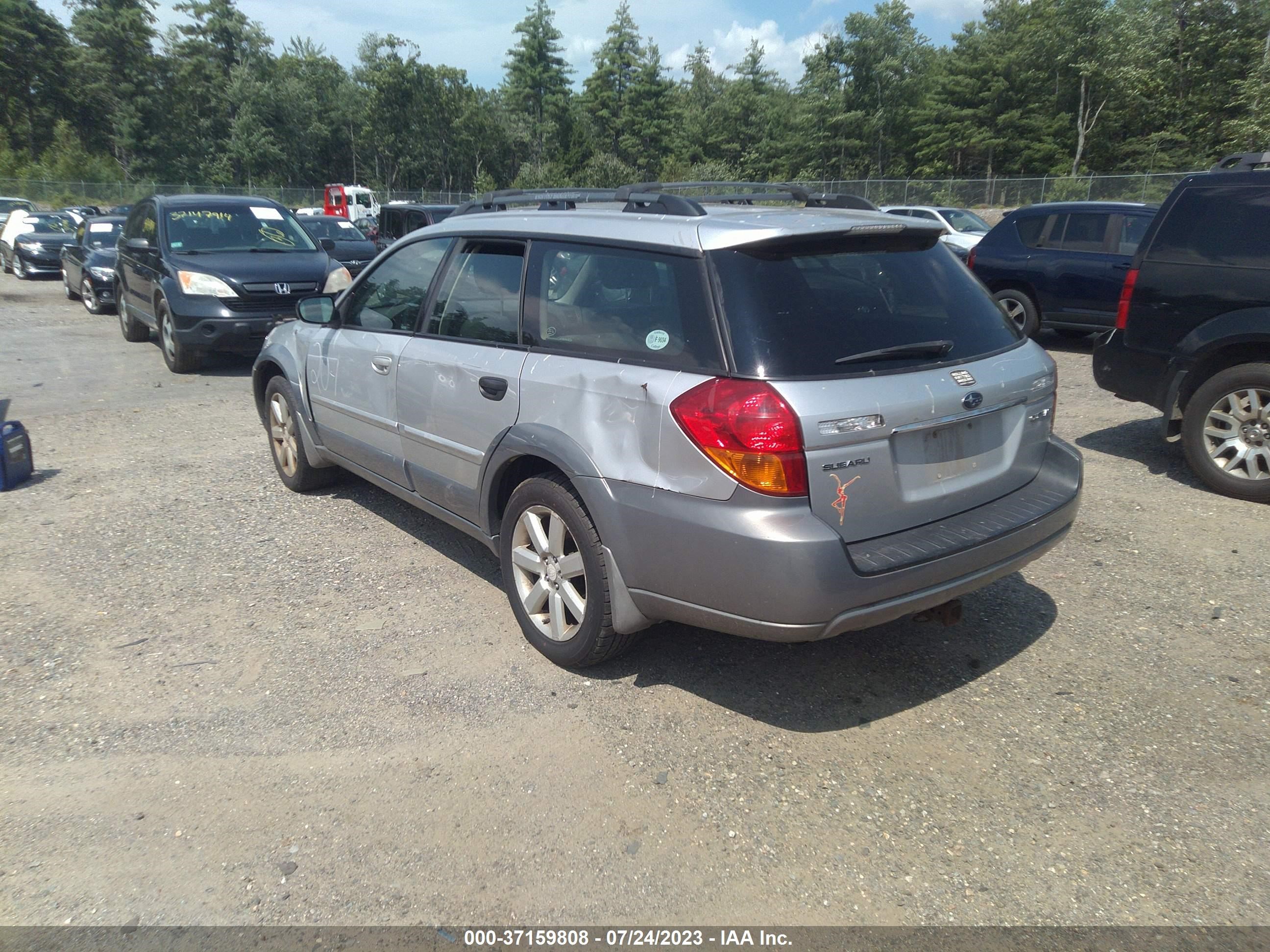 Photo 2 VIN: 4S4BP61C177317945 - SUBARU LEGACY 